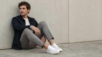 Tênis minimalista: o coringa da moda masculina
