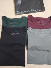 Camiseta Básica Preta